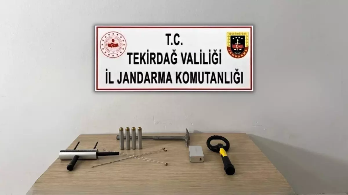 Tekirdağ'da Kaçak Kazı Yapan 4 Kişi Suçüstü Yakalandı