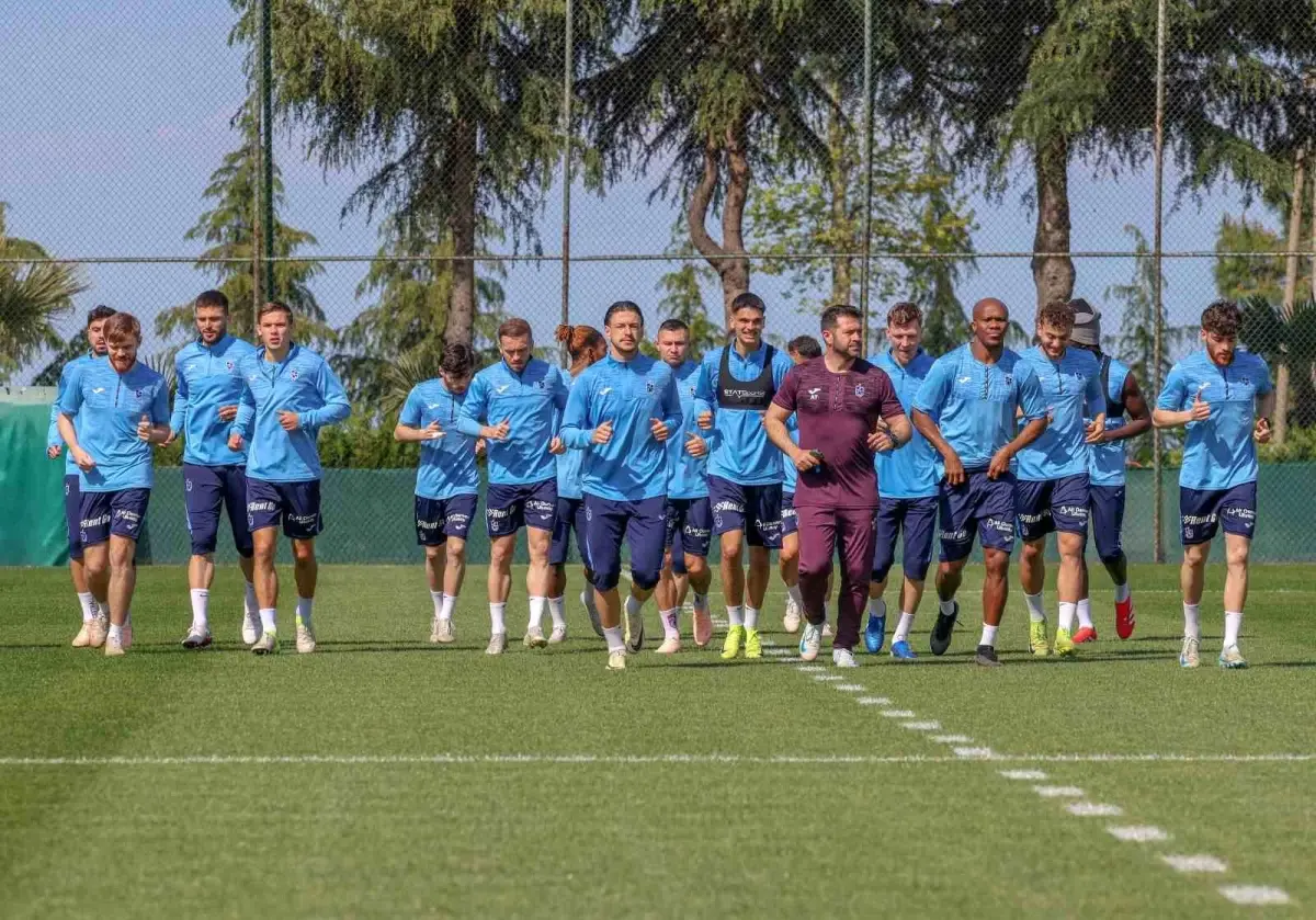 Trabzonspor, Galatasaray'a Karşı Galibiyet Hasretini Bitirmek İstiyor