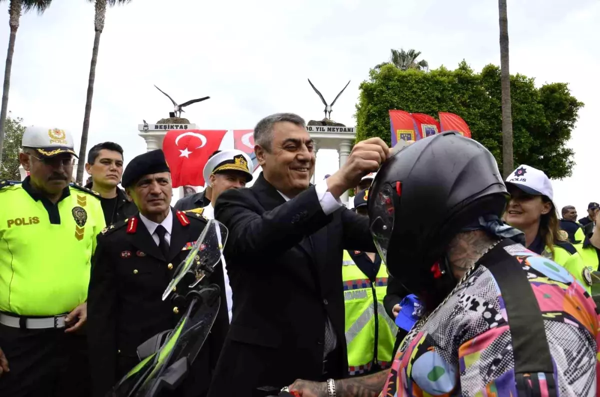 Mersin Valisi Toros: 'Trafik Hepimizin Ortak Sorumluluğu'