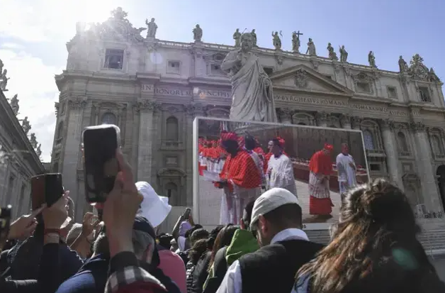 Vatikan'da Papa 2. kez seçilemedi Vatikan'da Papa 2. kez seçilemedi