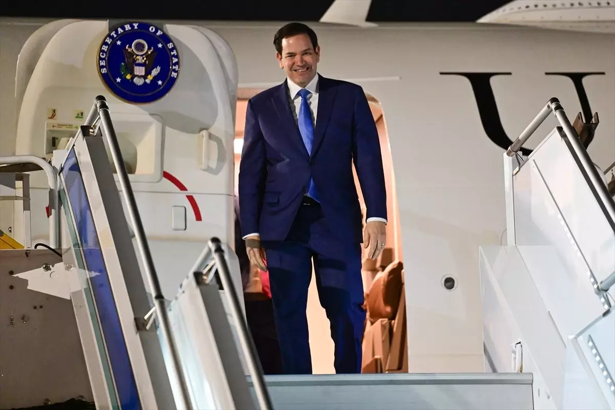 ABD Dışişleri Bakanı Marco Rubio, Antalya'da NATO Toplantısına Katılmak İçin Geldi
