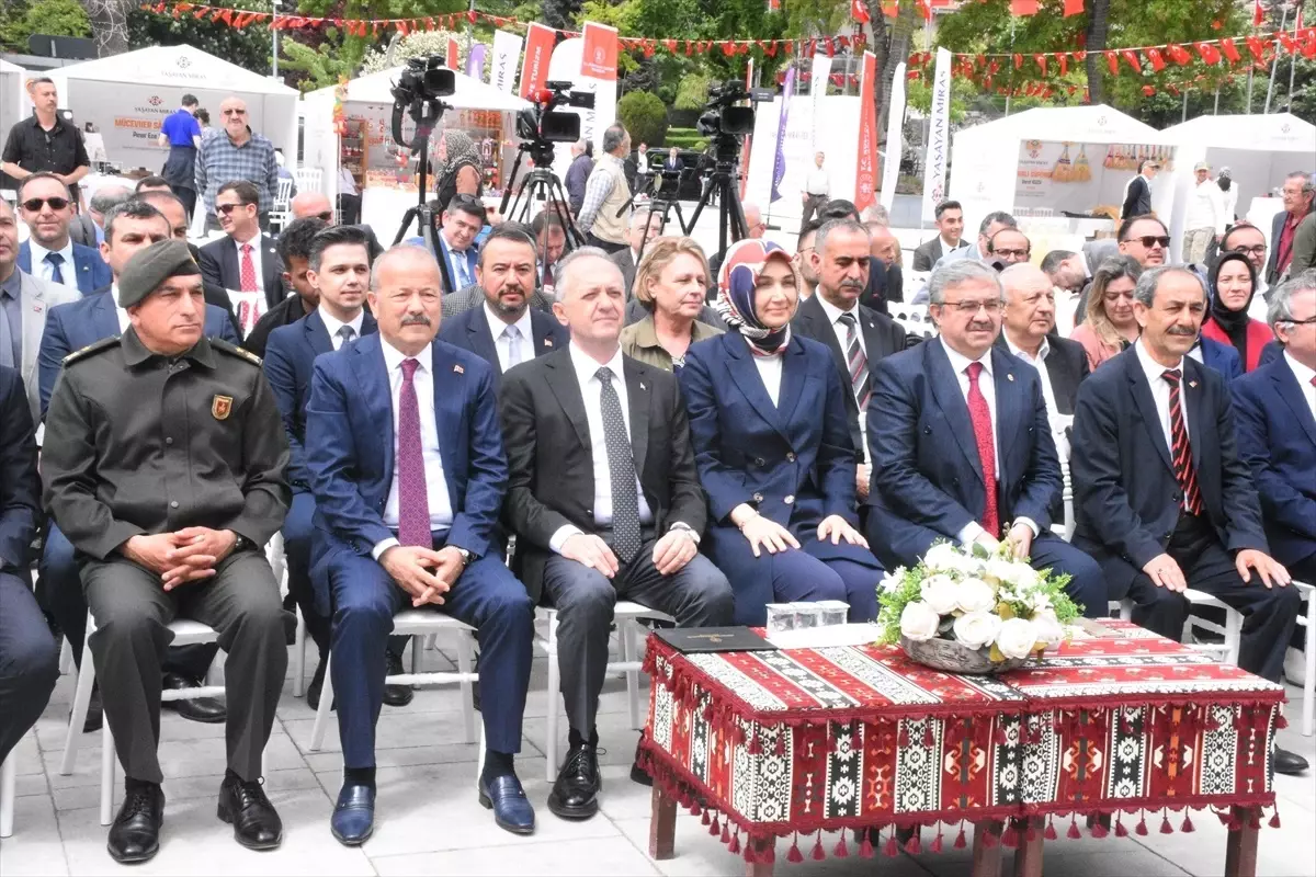 Afyonkarahisar'da 'Yaşayan Miras Festivali' Açılışı Gerçekleştirildi