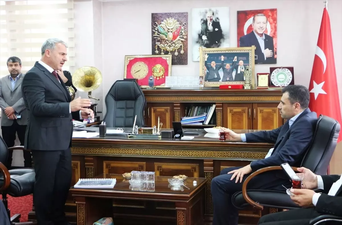 AK Parti Konya İl Başkanı Fatih Özgökçen, Yunak İlçesini Ziyaret Etti