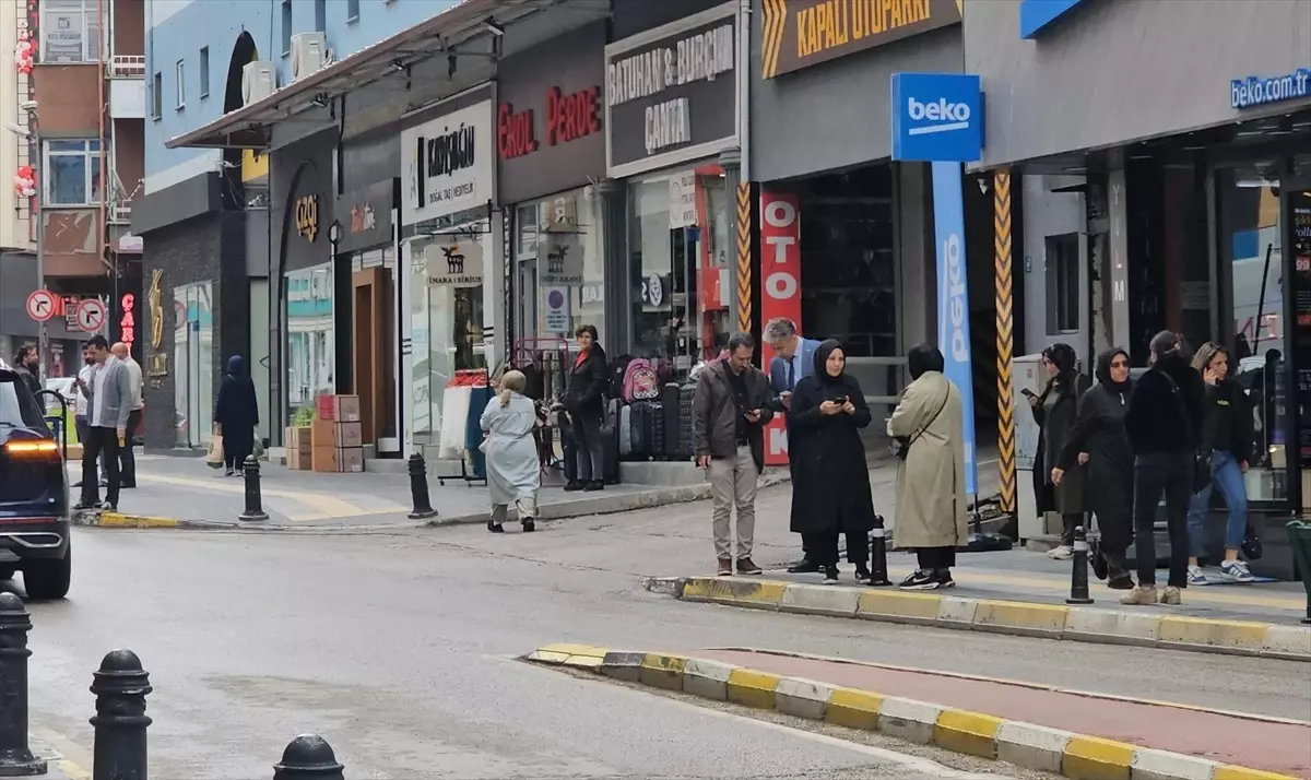 Amasya'da Meydana Gelen İki Deprem Çorum'da da Hissedildi