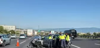 Anadolu Otoyolu'nda Kazada İki Yaralı