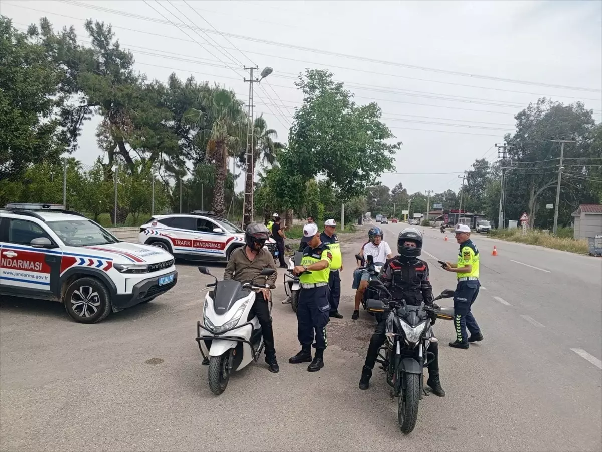 Antalya'da Motosiklet Sürücülerine Yoğun Denetim
