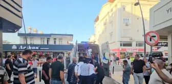 Manavgat'ta Motosiklet ve Servis Minibüsü Çarpıştı: 1 Ölü, 1 Yaralı