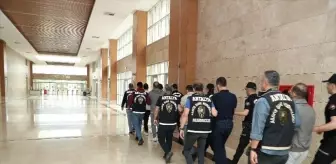 Antalya'da Asayiş Denetimlerinde 3 Bin 790 Şüpheli Yakalandı