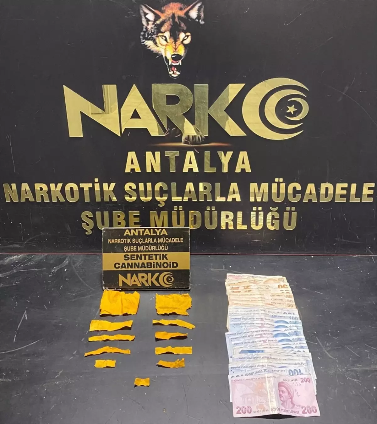 Antalya'da Uyuşturucu Operasyonları: 30 Şüpheli Yakalandı