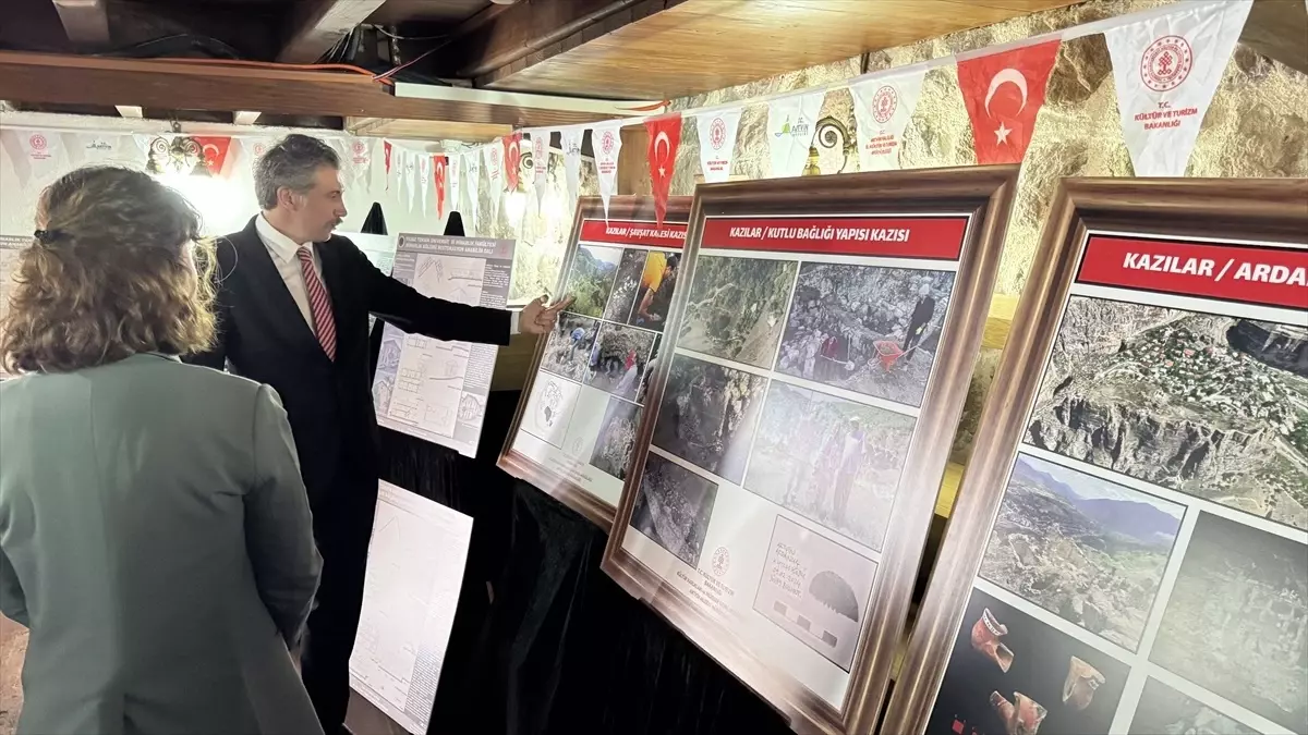 Artvin'de Arkeoloji ve Müzecilik Fotoğraf Sergisi Açıldı