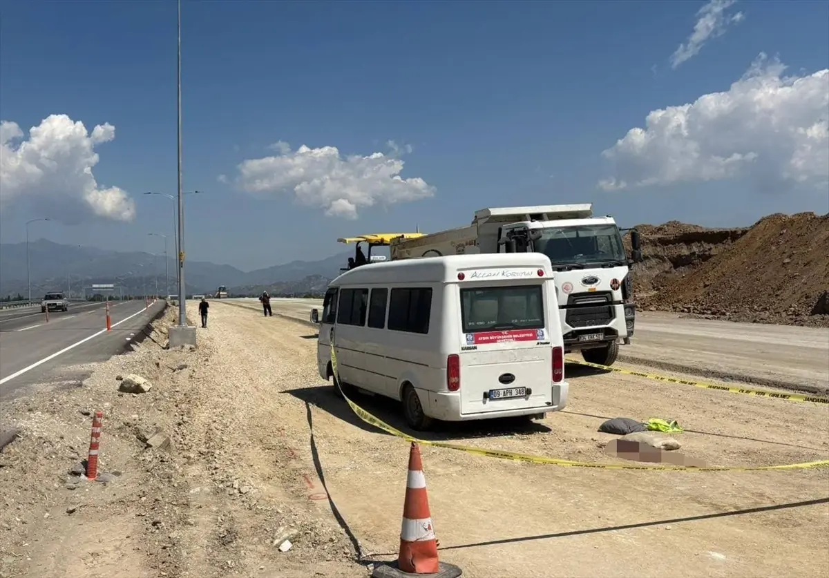 Aydın'da Minibüsün Çarpması Sonucu İşçi Hayatını Kaybetti