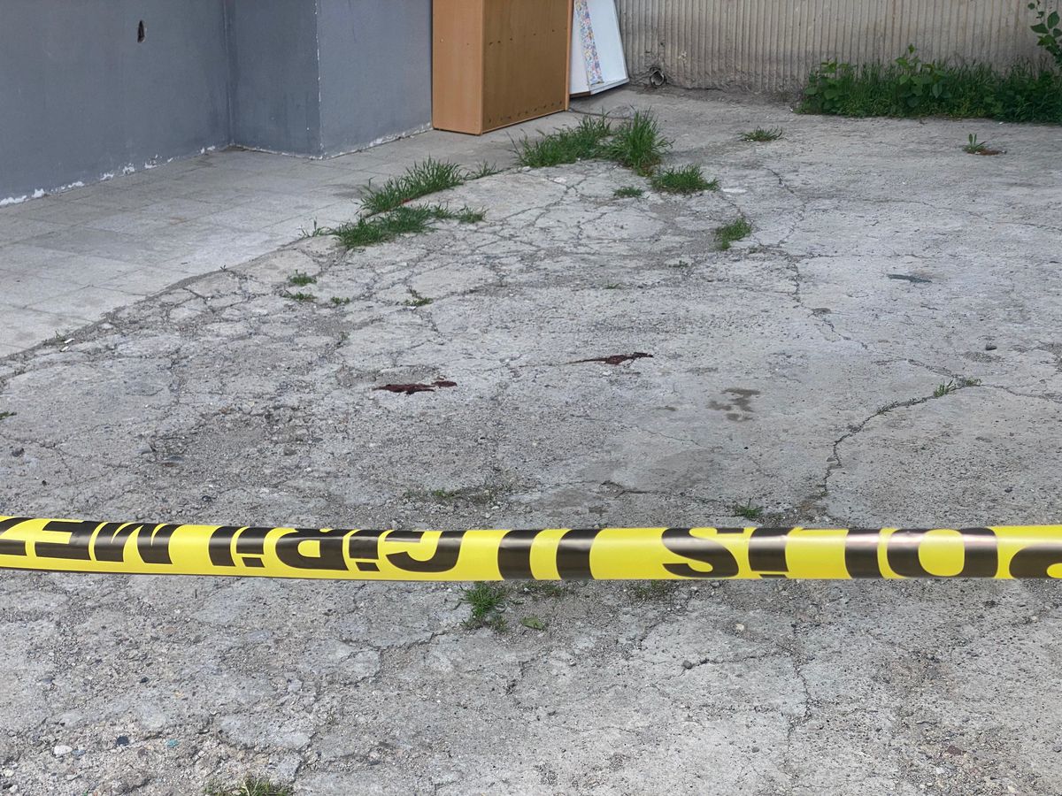 Ankara'da Balkon Altında Korkunç Olay: Kadın Eski Eşinin Üzerine Düştü