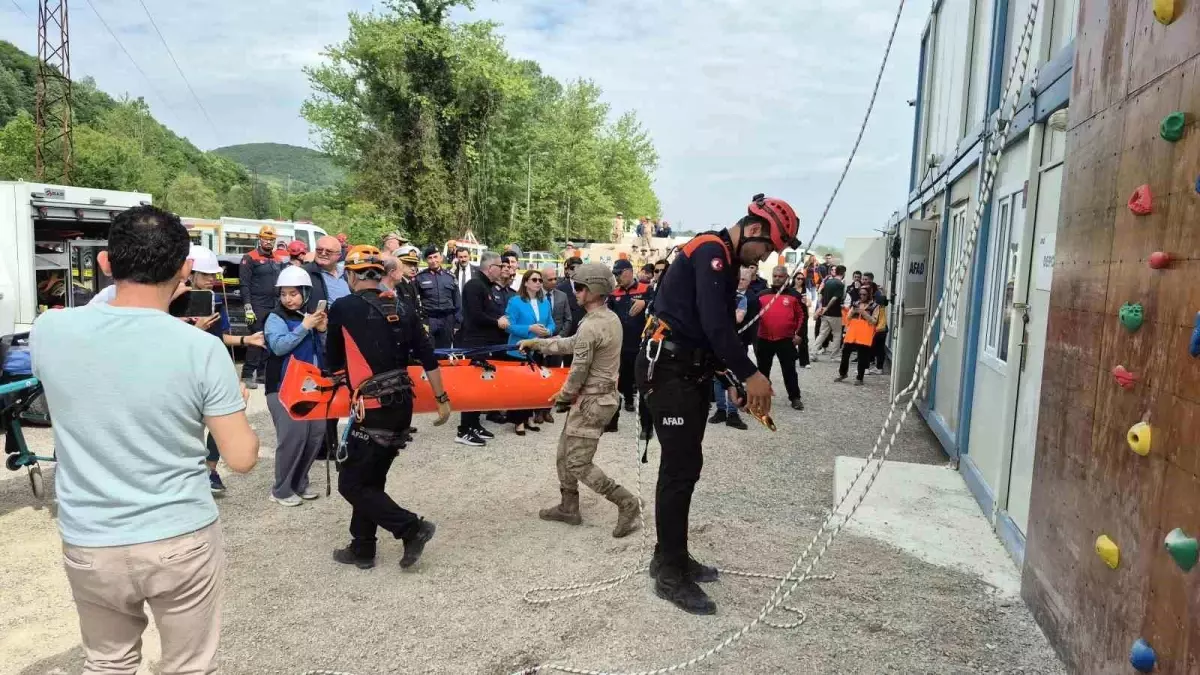 Bartın'da AFAD Eğitim Merkezi Açılışı ve Gerçekçi Tatbikat
