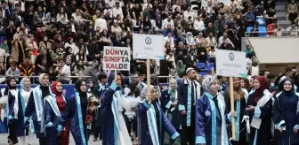 Bayburt Üniversitesi Mezuniyet Töreninde Filistin'e Destek