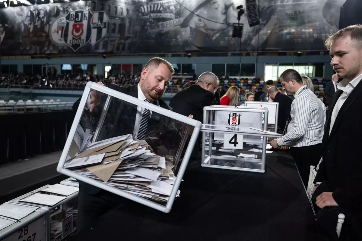 Beşiktaş Kulübü Genel Kurulunda Oy Verme İşlemi Tamamlandı