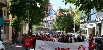 Bilecik'te Aile Yılı Etkinlikleri Kapsamında Yürüyüş Düzenlendi