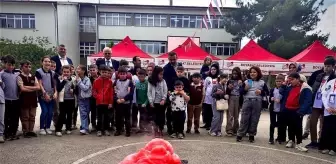 Sinop'ta TÜBİTAK 4006 Bilim Fuarı Açıldı