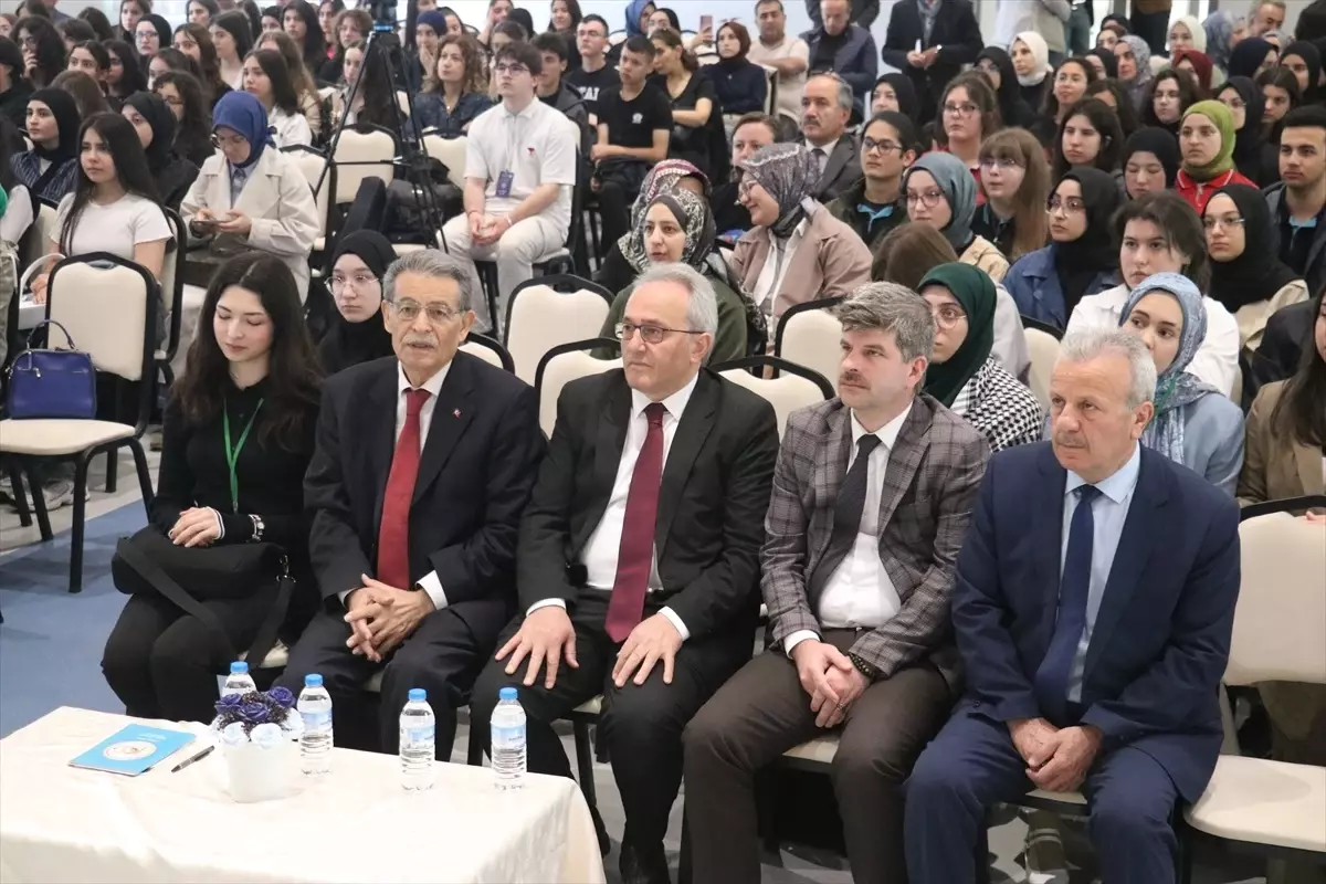 Anadolu Mektebi Bursa Bölge Programı Devam Ediyor