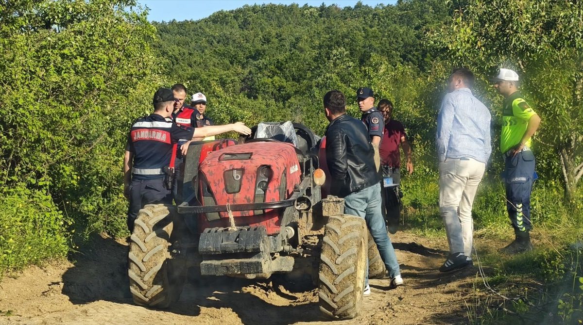 İnegöl'de Traktör Kazası: 7 Yaşındaki Çocuk Ağır Yaralandı
