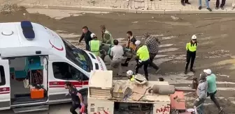 İnegöl'de Altyapı Çalışmaları Sırasında Toprak Çöktü