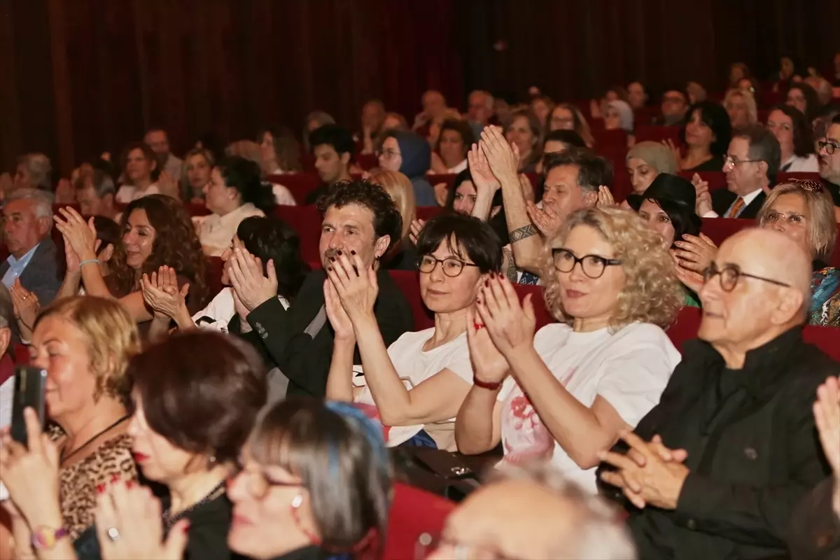 Bursa'da Nazım Hikmet Sempozyumu ve Sergi Açılışı
