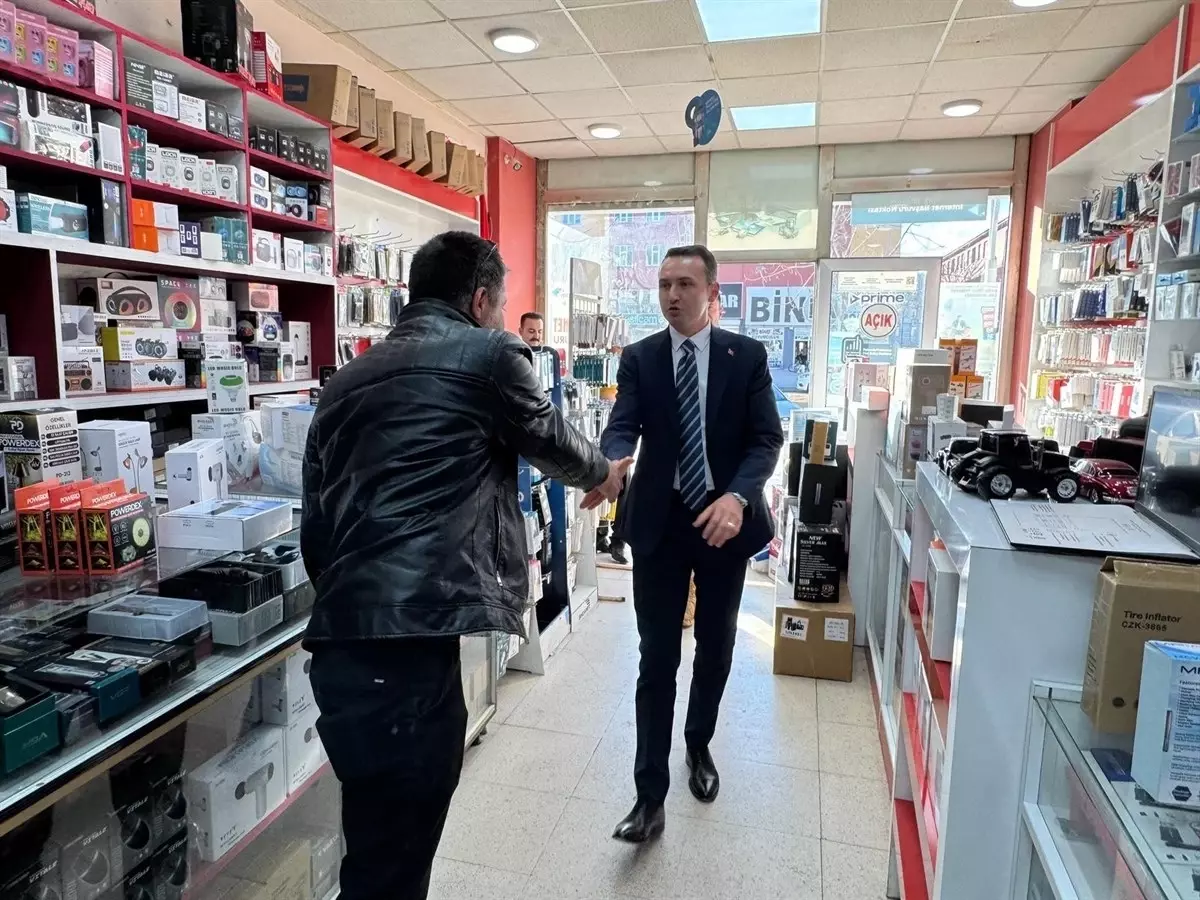 Kaymakam Bakan, Çaldıran Esnafı ile Buluştu