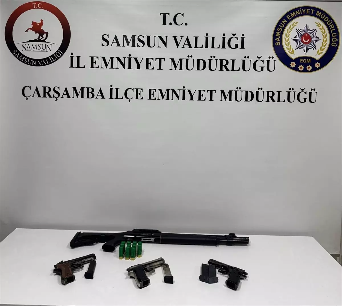Samsun'da Eve Operasyon: Silah ve Mühimmat Ele Geçirildi