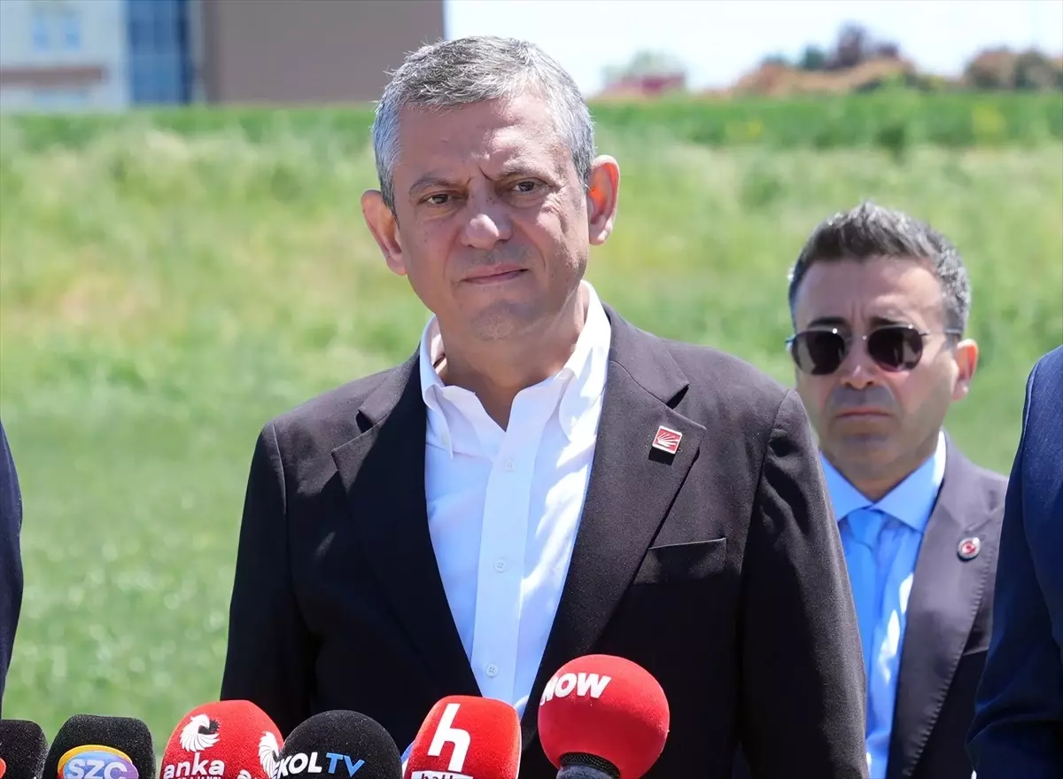 CHP Genel Başkanı Özel, Marmara Cezaevi'nde tutuklu bulunan İmamoğlu'nu ziyaret etti Açıklaması