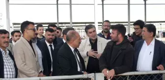 CHP Sivas İl Başkanı Hayvan Pazarını Ziyaret Etti