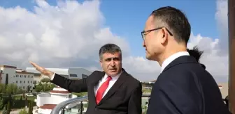 Çin Büyükelçisi NEVÜ'yü Ziyaret Etti
