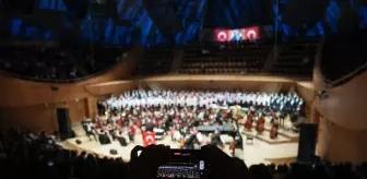Cumhurbaşkanlığı Senfoni Orkestrası 19 Mayıs İçin Konser Verdi