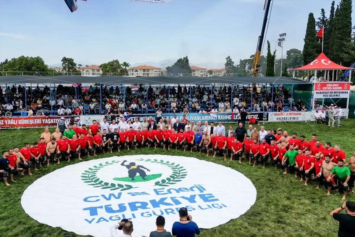 Manavgat'ta Yağlı Güreş Heyecanı Devam Ediyor