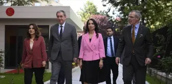 DEM Parti Heyeti Yeniden Refah Partisi'ni Ziyaret Etti