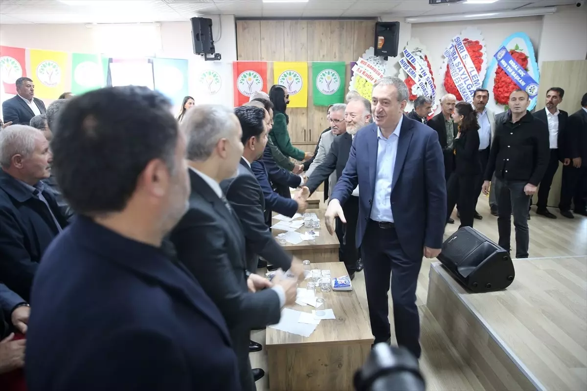 Tuncer Bakırhan: Kader Ortaklığımızı Yeniden Güncelleyelim