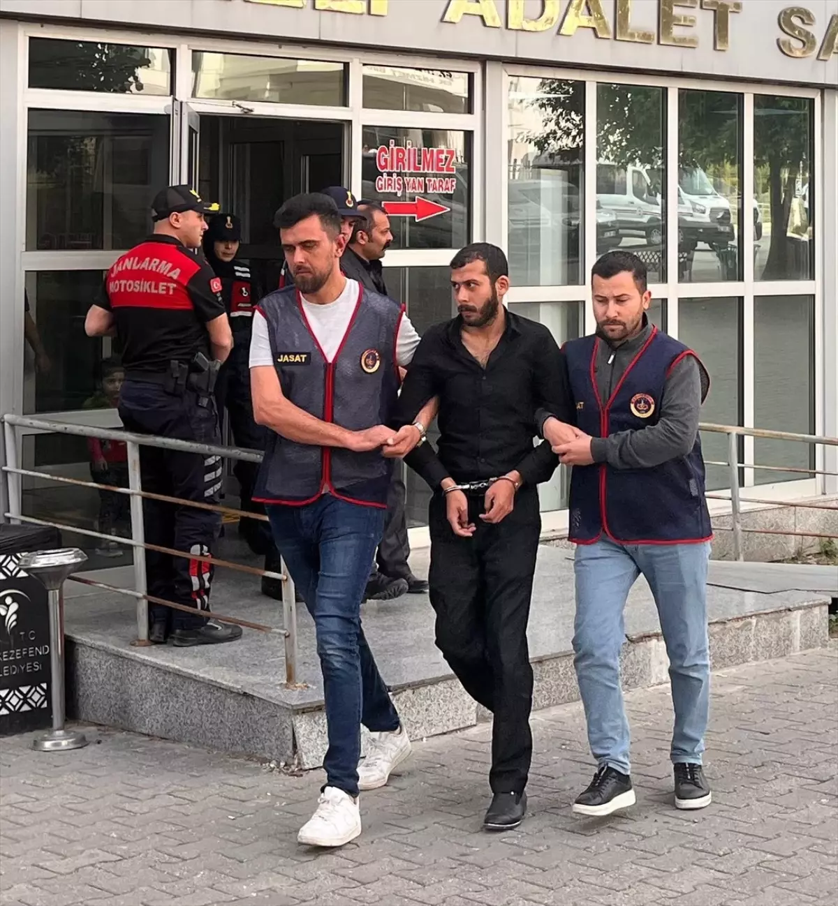 Denizli'de Hırsızlık Şebekesine Operasyon: 3 Tutuklama