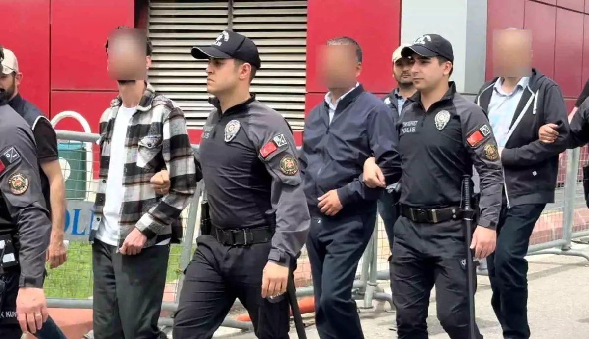 FETÖ'nün Güncel Yapılanmasına Yönelik 47 İlde Operasyon: 225 Gözaltı