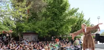 Erzincan'da Çocuklara Masal Treni Heyecanı