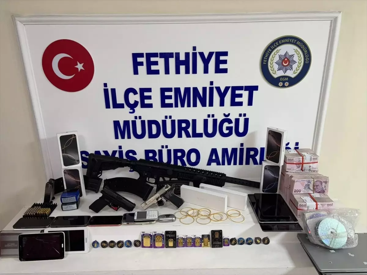 Fethiye'de Dolandırıcılık Şüphelisi Yakalandı