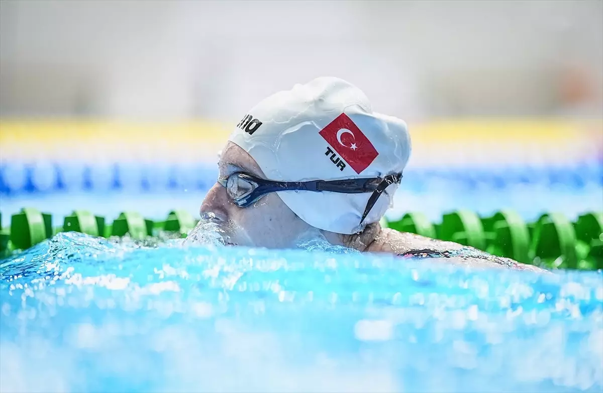 Dünya Şampiyonu 13 yaşındaki milli paralimpik yüzücü Yüce'nin hedefi Los Angeles 2028