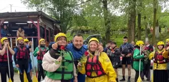 Adrenalin Tutkunları Anneler Günü'nde Rafting Keyfi Yaşadı