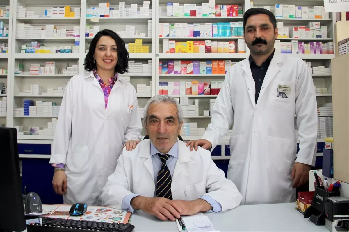 Aile Şirketi: İki Kuşak Eczacılık Yapıyor