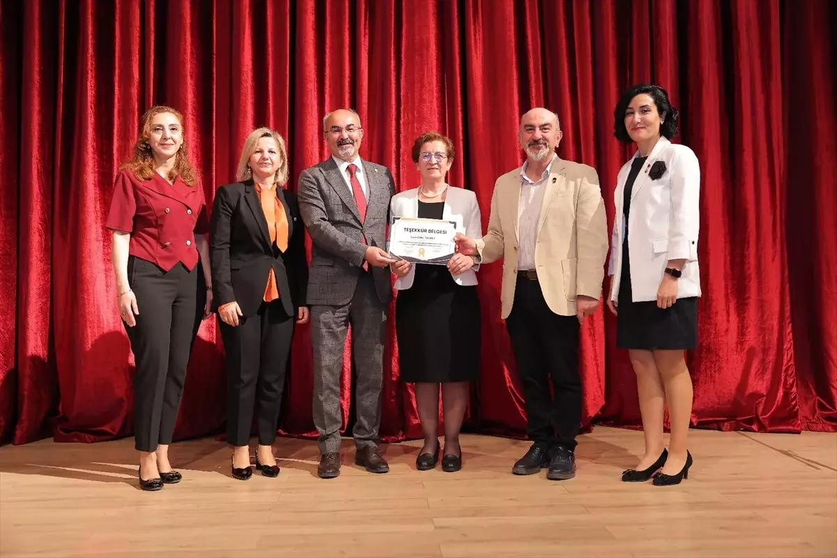 Hemşirelik Haftası Trakya Üniversitesinde Kutlandı