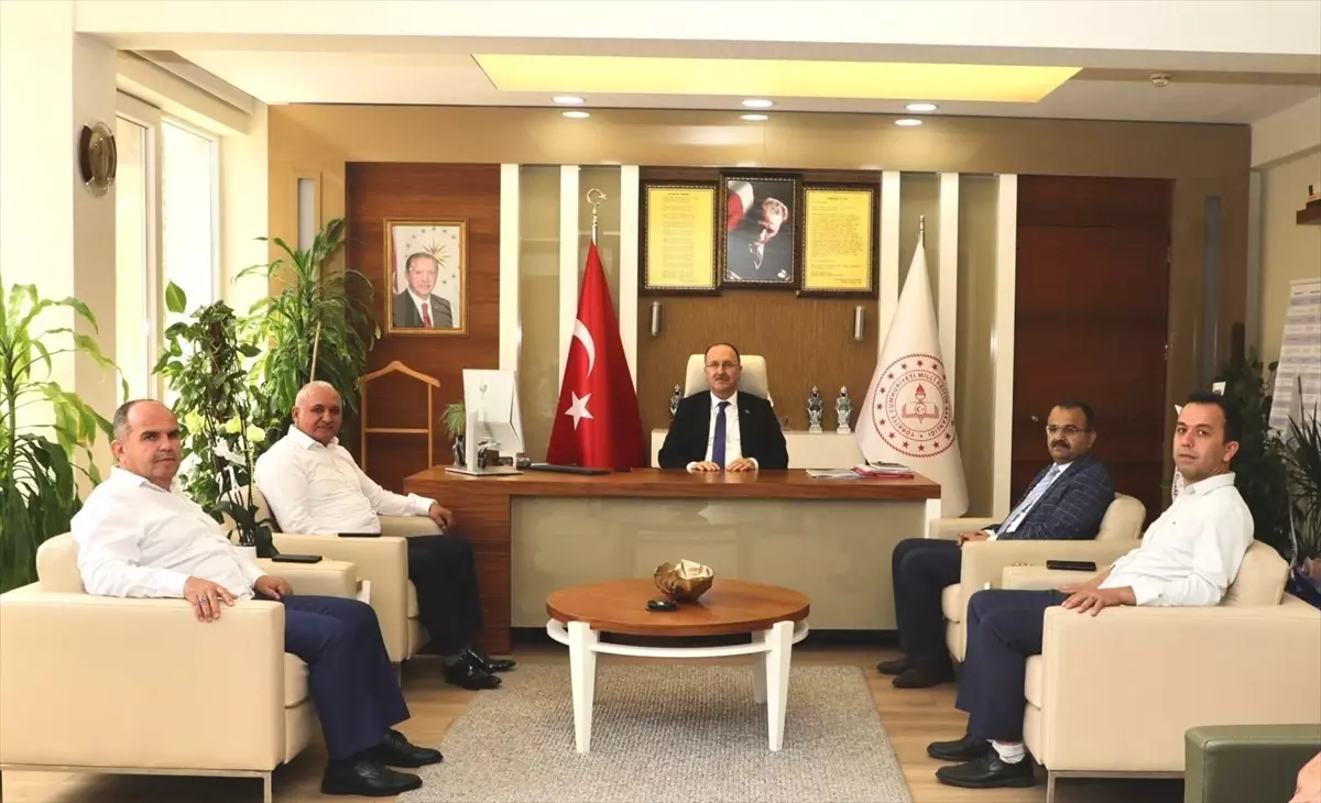 Eğitim-Bir-Sen'den Yeni İl Milli Eğitim Müdürü'ne Ziyaret
