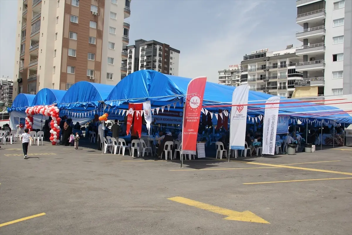 Hafızlık Kur'an Kursu İçin Kermes Düzenlendi