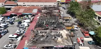 Erzincan Belediye Başkanı Aksun, Yangın Sonrası Esnafı Ziyaret Etti