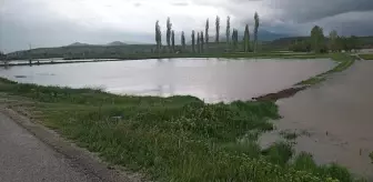 Erzincan'da Sağanak Sonrası Karasu Nehri Taştı