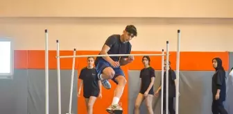 Esenyurt Belediyesi, Gençler İçin Spor Akademilerine Hazırlık Kursu Düzenliyor