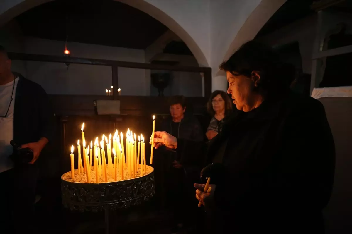 Fener Rum Patriği Bartholomeos Gökçeada'da Papazlık Terfi Törenine Katıldı