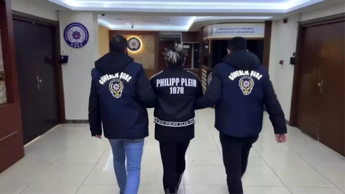 Murat Övüç'e Hapis Cezası Talebi: Şal ile Çektiği Video Nedeniyle İddianame Hazırlandı