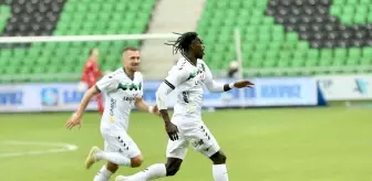 Sakaryaspor, Esenler Erokspor'u 2-0 Yenerek Sezonu Kapattı